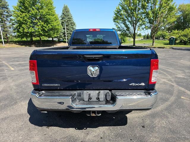 2024 Ram 3500 Big Horn Crew Cab 4x4 8' Box