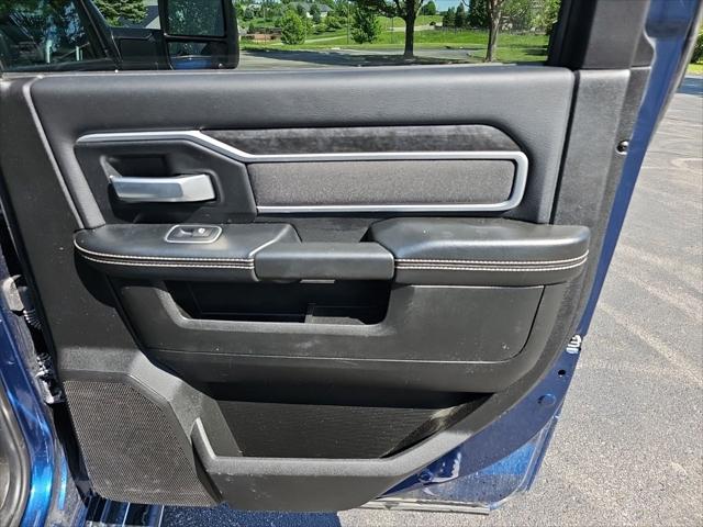 2024 Ram 3500 Big Horn Crew Cab 4x4 8' Box
