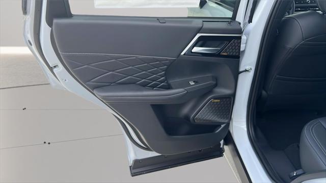 2026 Mitsubishi Outlander BLACK EDITION S-AWC