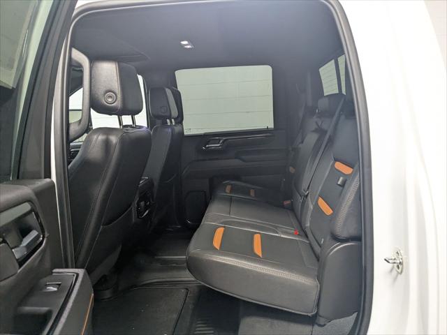 2025 GMC Sierra 3500HD 4WD Crew Cab Standard Bed AT4