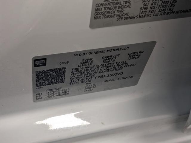 2025 GMC Sierra 3500HD 4WD Crew Cab Standard Bed AT4