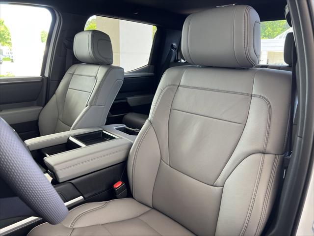 2026 Toyota Tundra Limited CrewMax 5.5' Bed
