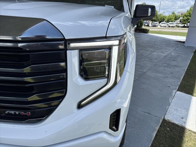 2023 GMC Sierra 1500 4WD Crew Cab Short Box AT4