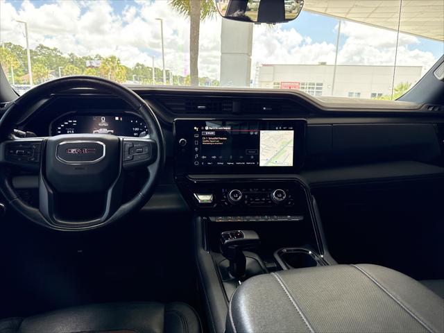 2023 GMC Sierra 1500 4WD Crew Cab Short Box AT4