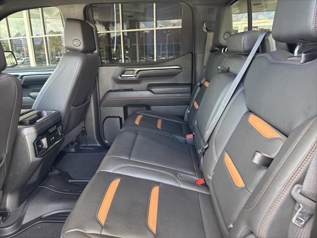 2023 GMC Sierra 1500 4WD Crew Cab Short Box AT4