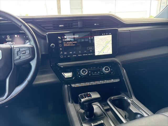 2023 GMC Sierra 1500 4WD Crew Cab Short Box AT4