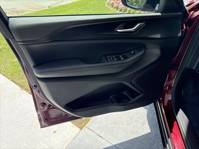 2025 Jeep Grand Cherokee Altitude X 4x2