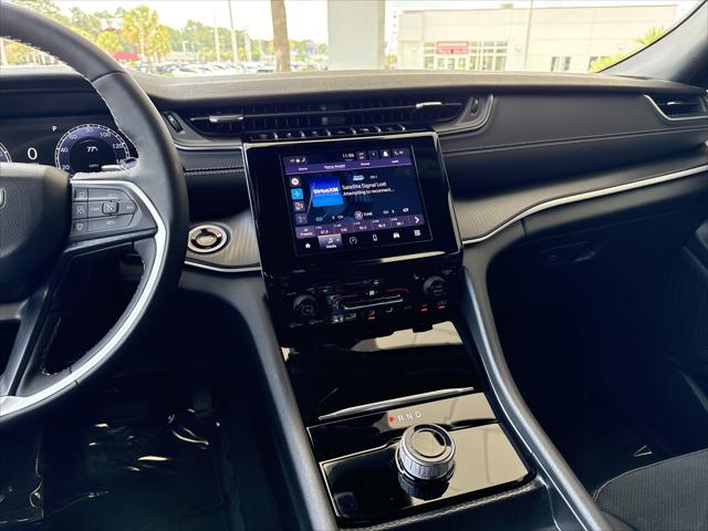 2025 Jeep Grand Cherokee Altitude X 4x2