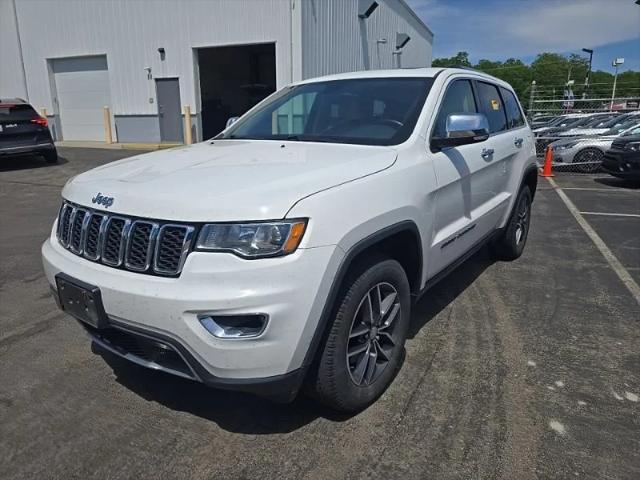 2017 Jeep Grand Cherokee Limited 4x4 2017 Jeep Grand Cherokee Limited 4x4