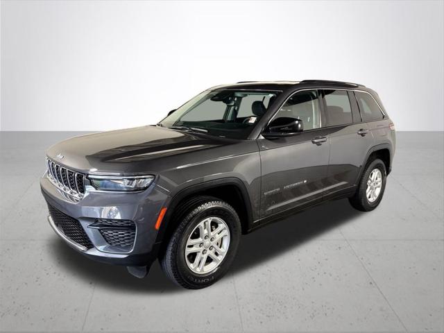 2023 Jeep Grand Cherokee Laredo 4x4