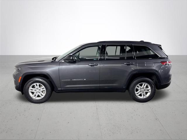 2023 Jeep Grand Cherokee Laredo 4x4