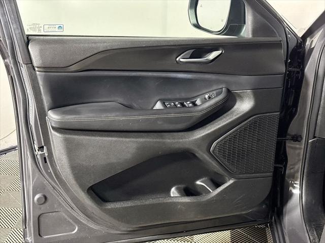 2023 Jeep Grand Cherokee Laredo 4x4