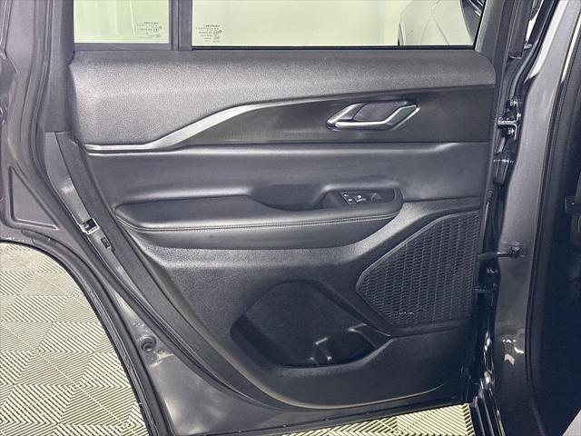 2023 Jeep Grand Cherokee Laredo 4x4