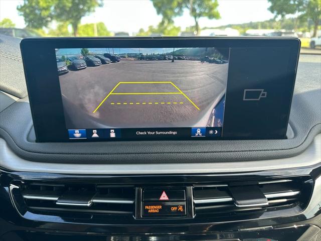 2025 Acura MDX Standard
