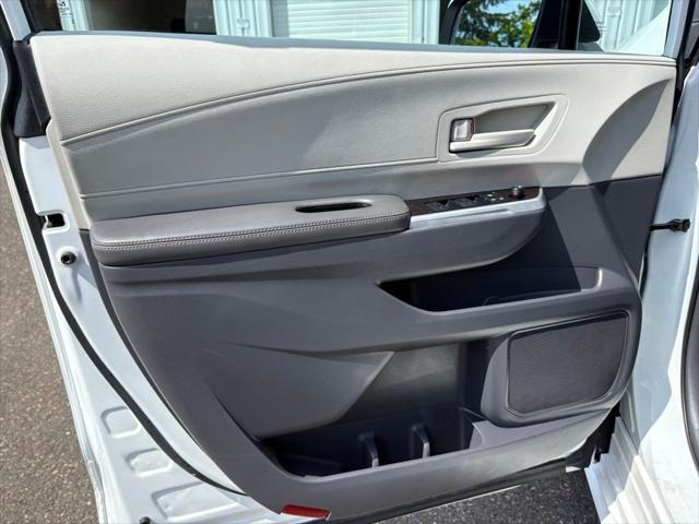 2021 Toyota Sienna LE