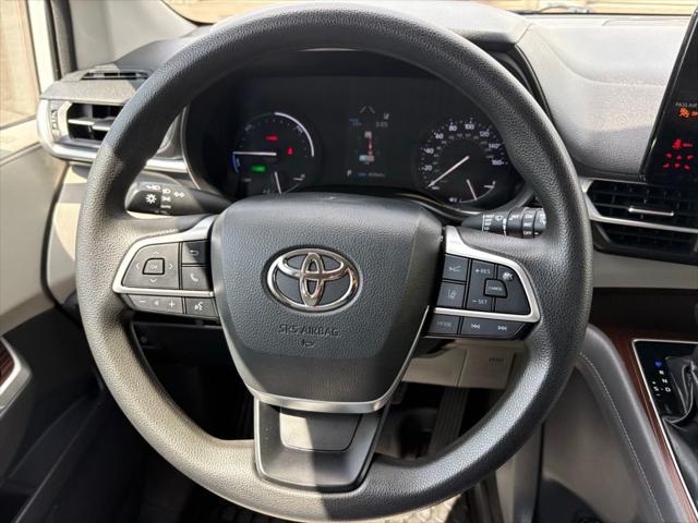 2021 Toyota Sienna LE