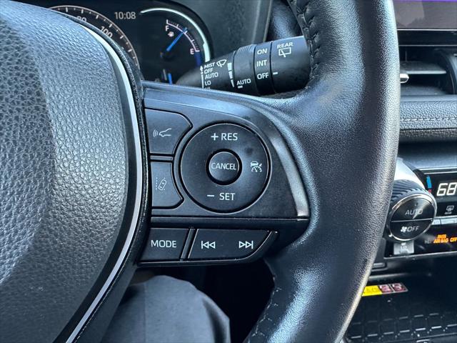 2023 Toyota RAV4 Hybrid XLE Premium