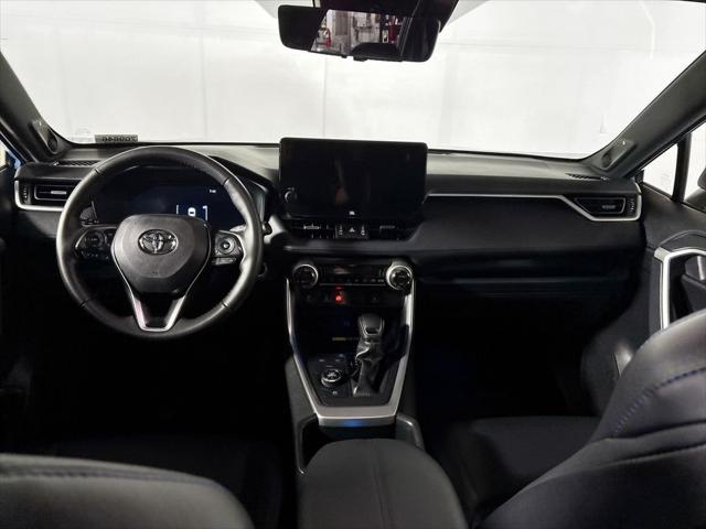 2025 Toyota RAV4 Hybrid XSE