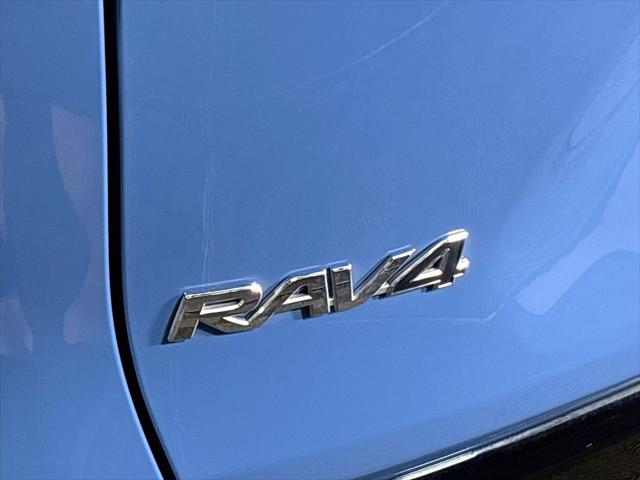 2025 Toyota RAV4 Hybrid XSE
