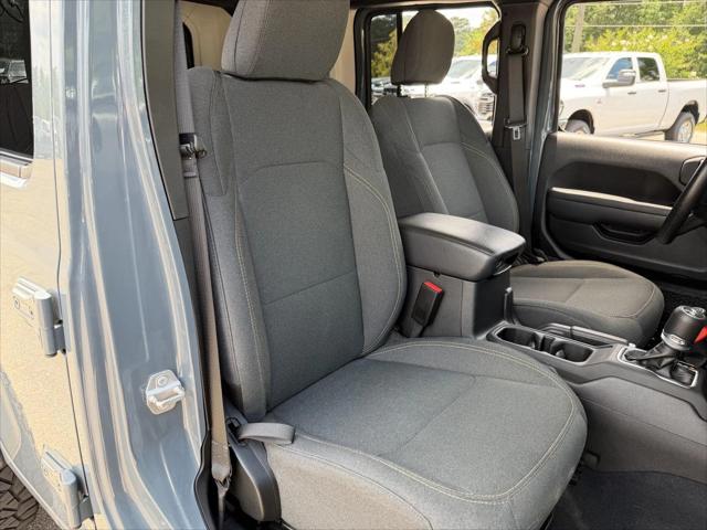 2025 Jeep Wrangler 4-Door Sport 4x4