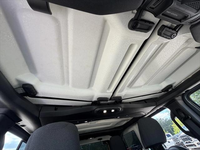 2025 Jeep Wrangler 4-Door Sport 4x4