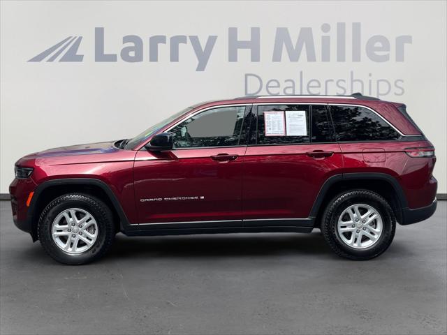 2023 Jeep Grand Cherokee Laredo 4x4