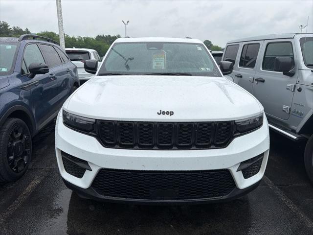 2023 Jeep Grand Cherokee Altitude X 4x4 2023 Jeep Grand Cherokee Altitude X 4x4