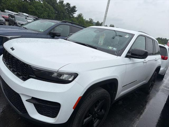 2023 Jeep Grand Cherokee Altitude X 4x4 2023 Jeep Grand Cherokee Altitude X 4x4
