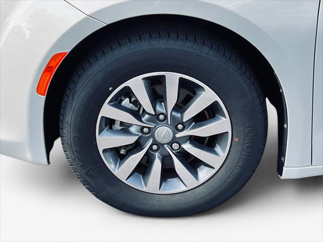 2020 Chrysler Pacifica Touring L Plus