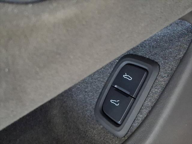 2023 Chevrolet Corvette Stingray RWD Convertible 3LT
