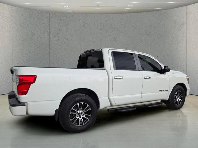 2021 Nissan Titan Crew Cab SV 4x2