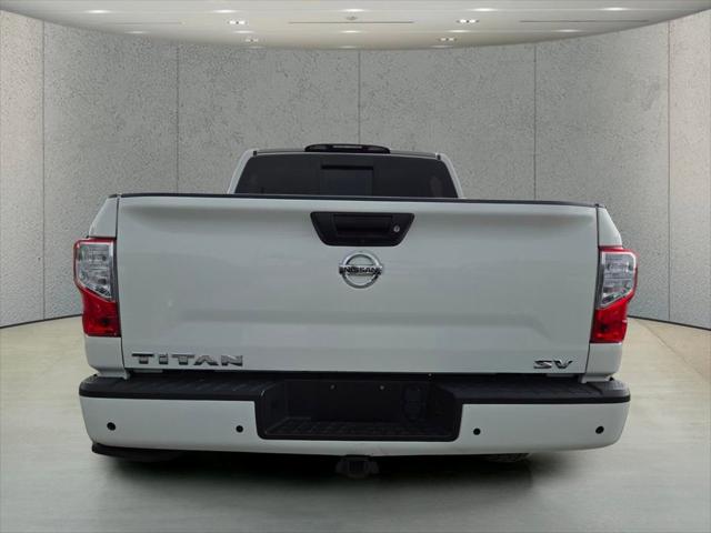 2021 Nissan Titan Crew Cab SV 4x2