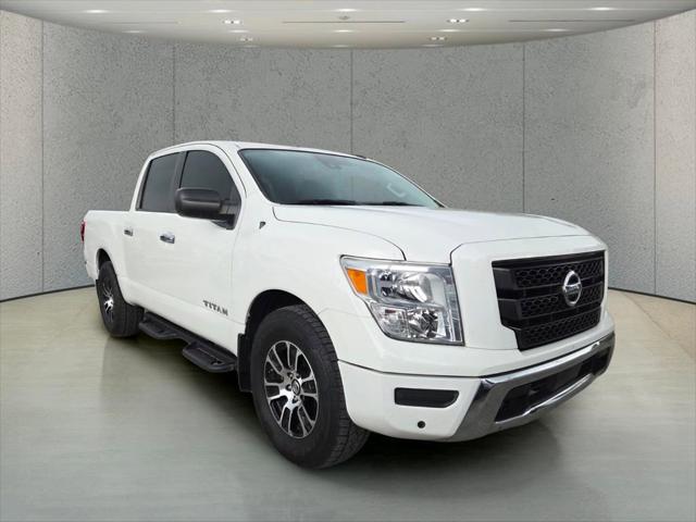 2021 Nissan Titan Crew Cab SV 4x2