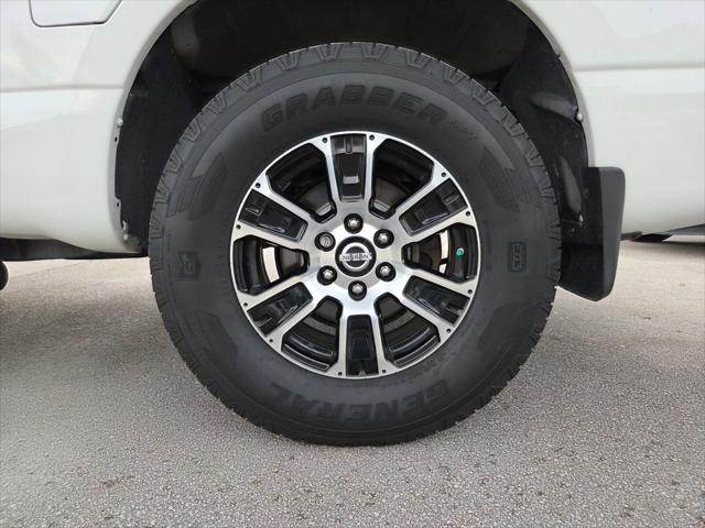 2021 Nissan Titan Crew Cab SV 4x2
