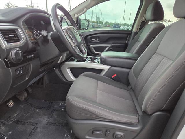 2021 Nissan Titan Crew Cab SV 4x2