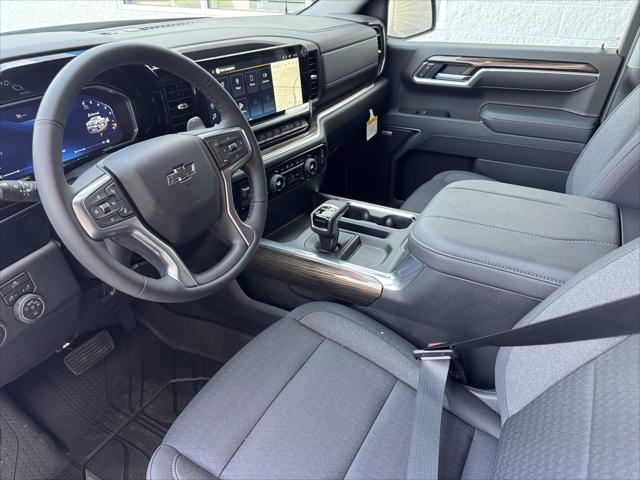 2026 Chevrolet Silverado 1500 4WD Crew Cab Short Bed RST