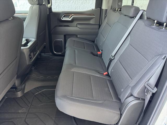 2026 Chevrolet Silverado 1500 4WD Crew Cab Short Bed RST