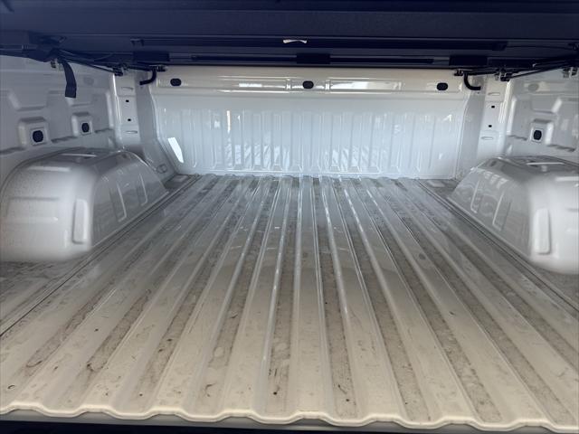 2026 Chevrolet Silverado 1500 4WD Crew Cab Short Bed RST