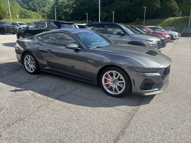 2025 Ford Mustang GT Premium Fastback