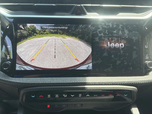 2026 Jeep Cherokee Laredo 4x4