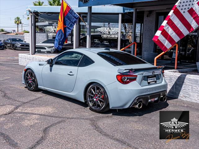 2019 Subaru BRZ Series.Gray