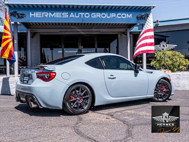 2019 Subaru BRZ Series.Gray