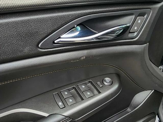 2012 Cadillac SRX Standard