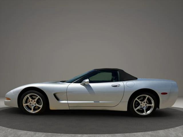 2003 Chevrolet Corvette Convertible 2D