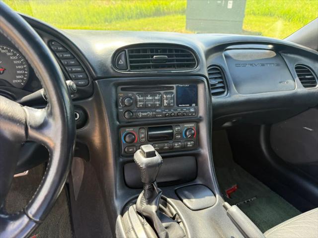 2003 Chevrolet Corvette Convertible 2D