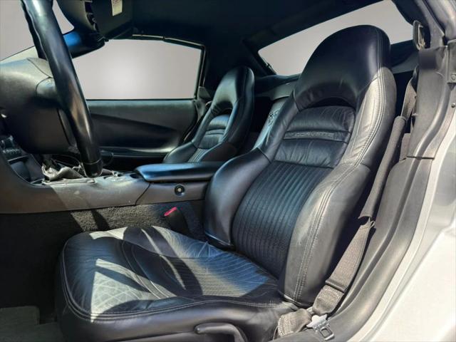 2003 Chevrolet Corvette Convertible 2D