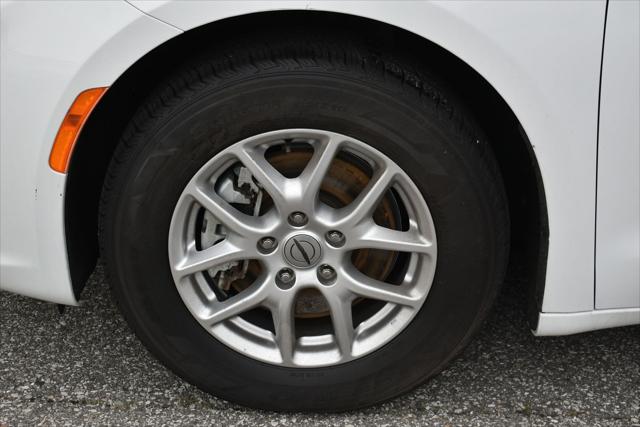 2023 Chrysler Pacifica Touring