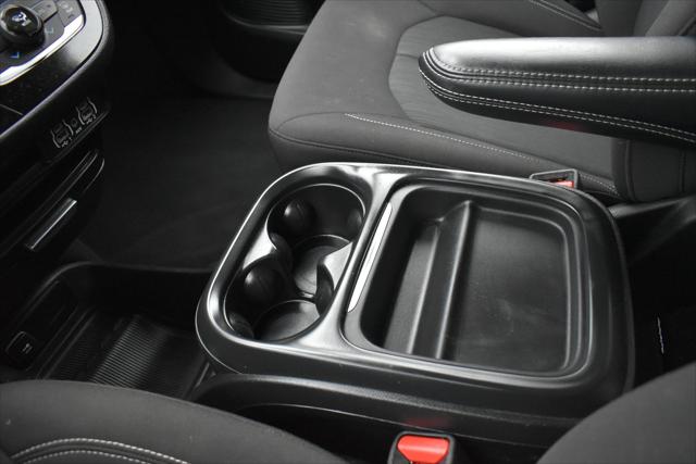 2023 Chrysler Pacifica Touring