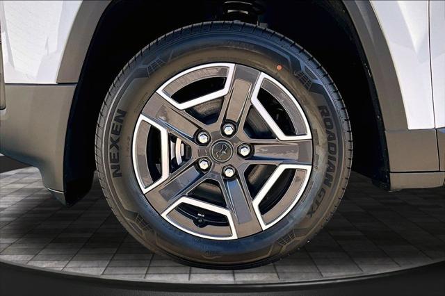 2026 Jeep Cherokee Laredo 4x4