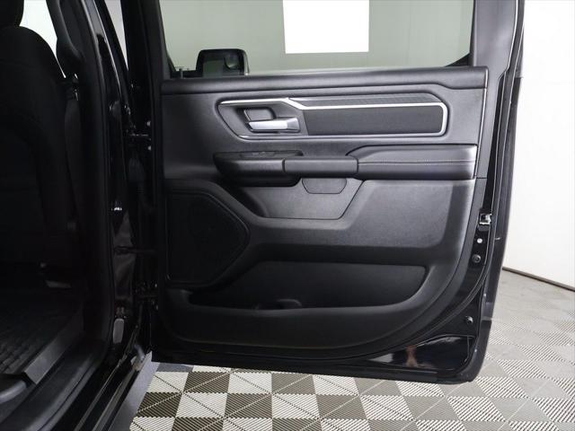 2025 Ram 1500 Big Horn Crew Cab 4x4 5'7" Box
